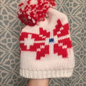 Pom Pom winter hat